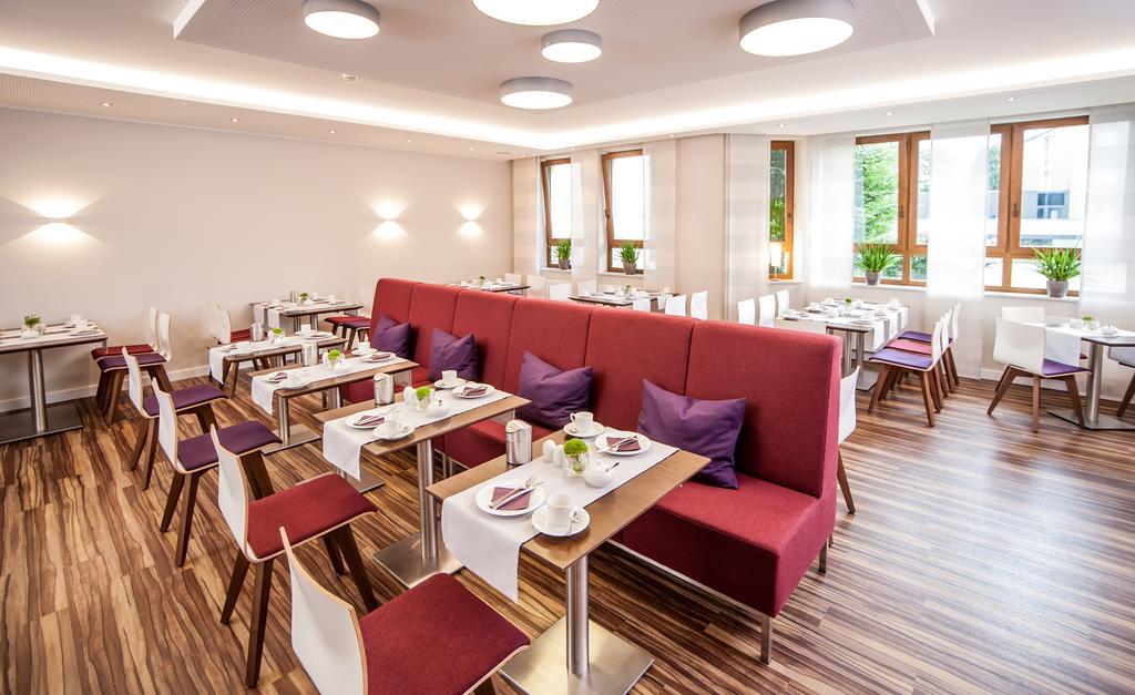 Hotel Hollmann Halle  Luaran gambar