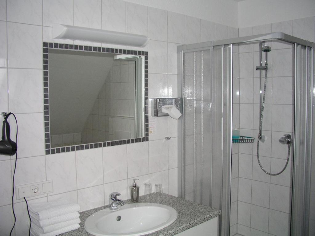 Hotel Hollmann Halle  Bilik gambar